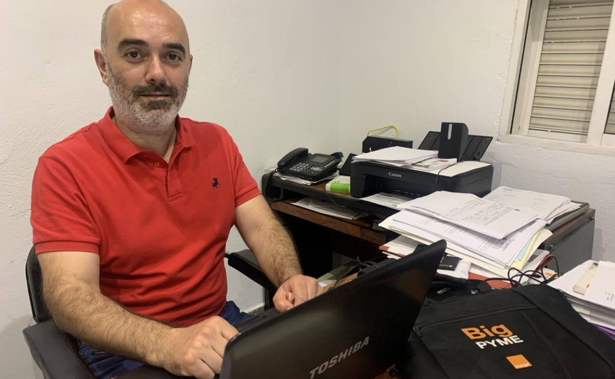 Juan Barrientos 