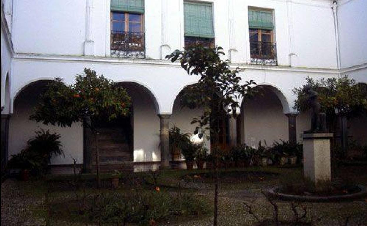 El Ayuntamiento modifica las bases para la contratación de un coordinador/a de prensa y comunicación
