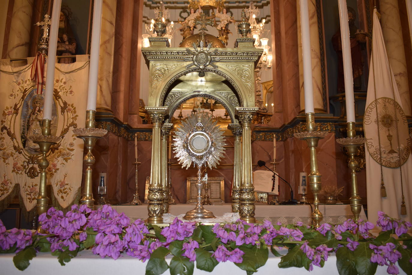 Detall del expositor y la custodia 