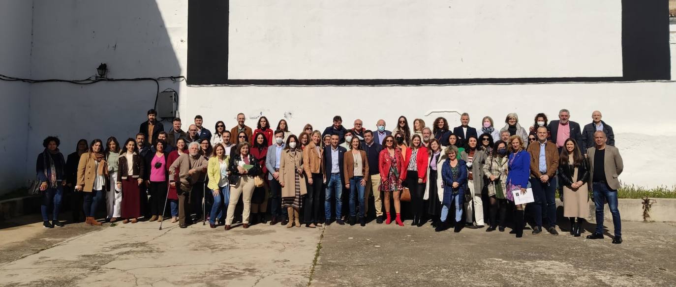 Foto de familia durante la asambrea 