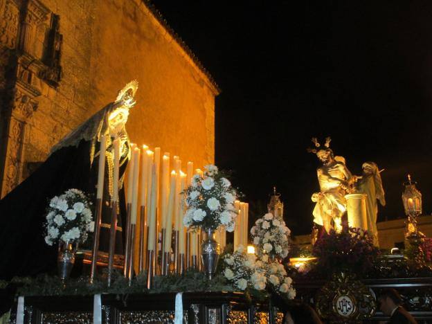 Jesús Amarrado a la Columna y María Santísima de las de las Angustias 