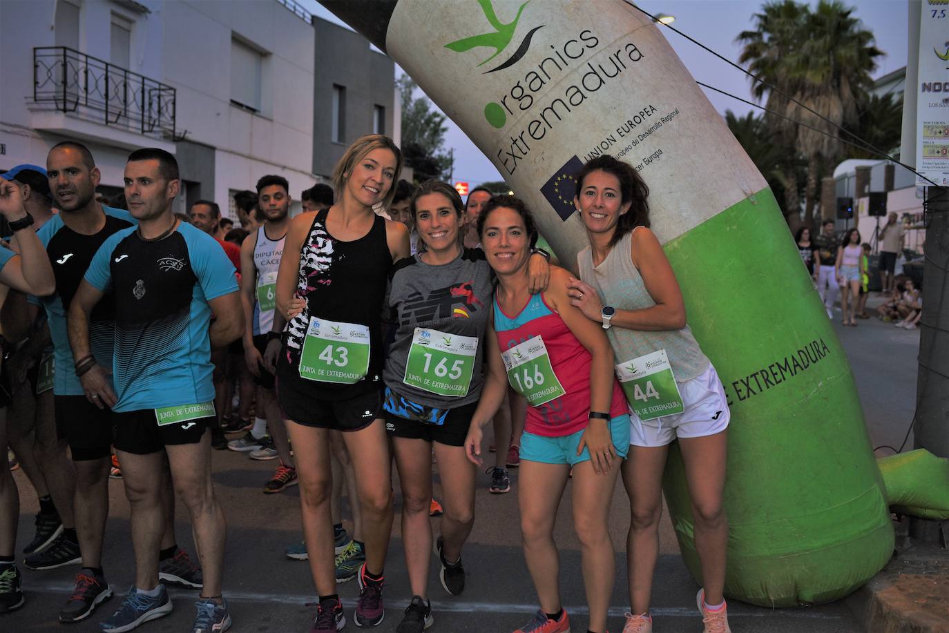 Animada, divertida, solidaria..... es la Nocturna Santeña 