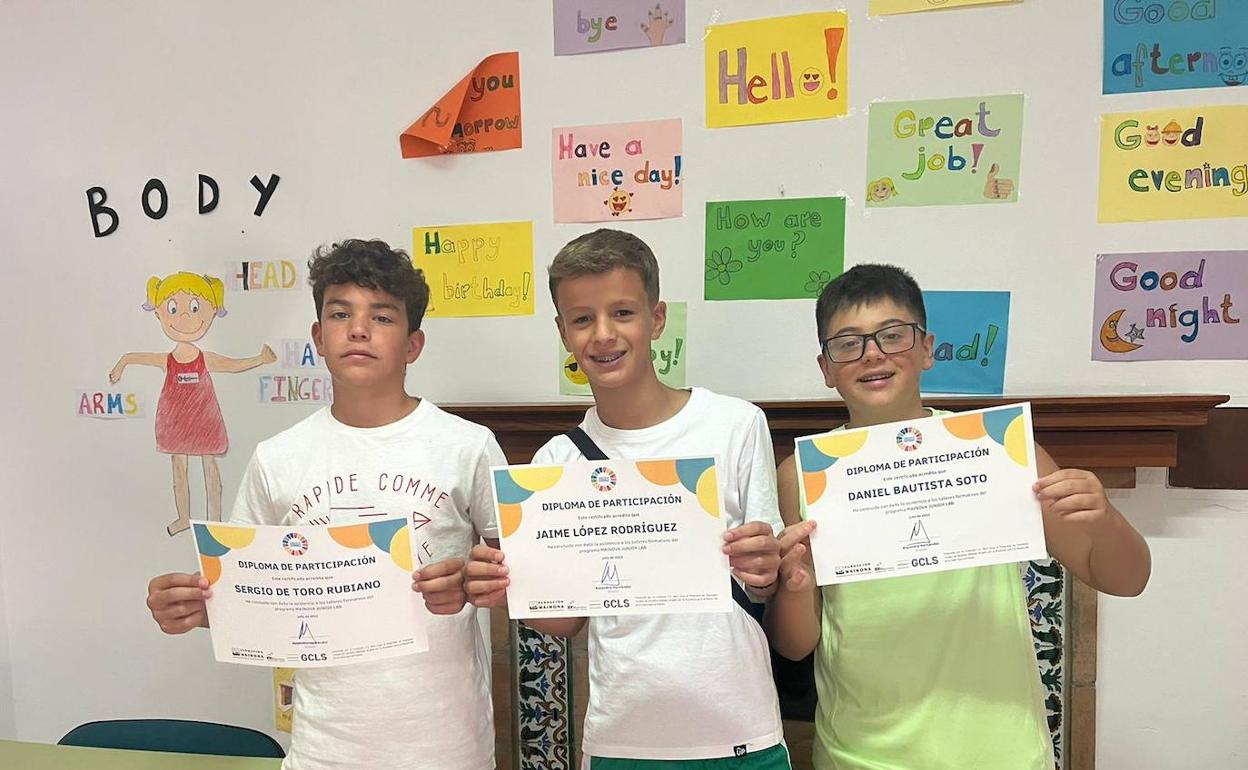 Los tres jovenes emprendedores 