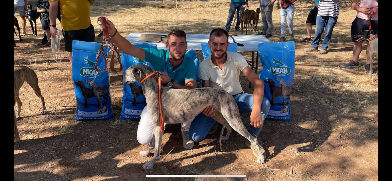 Marcos Acedo con su perro Broceño quedó en segundo lugar 