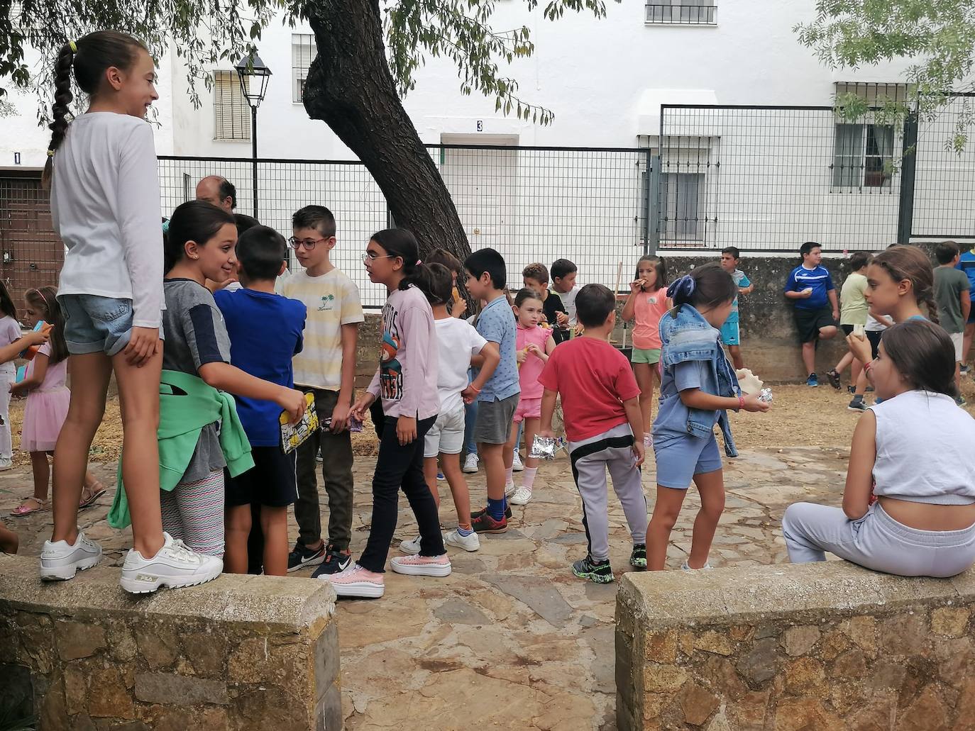 Alumno del Romero Muñoz deurante el picnic convivencia 