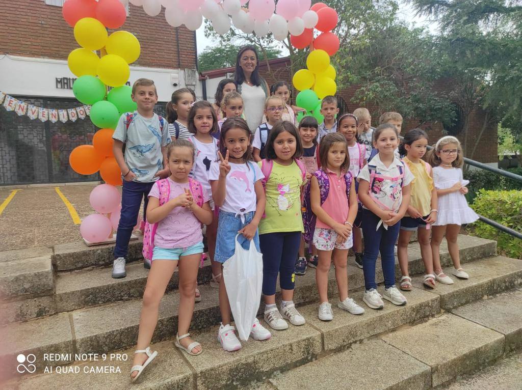 Alumnos del Mauricio el primer día del curso 2022-2023 