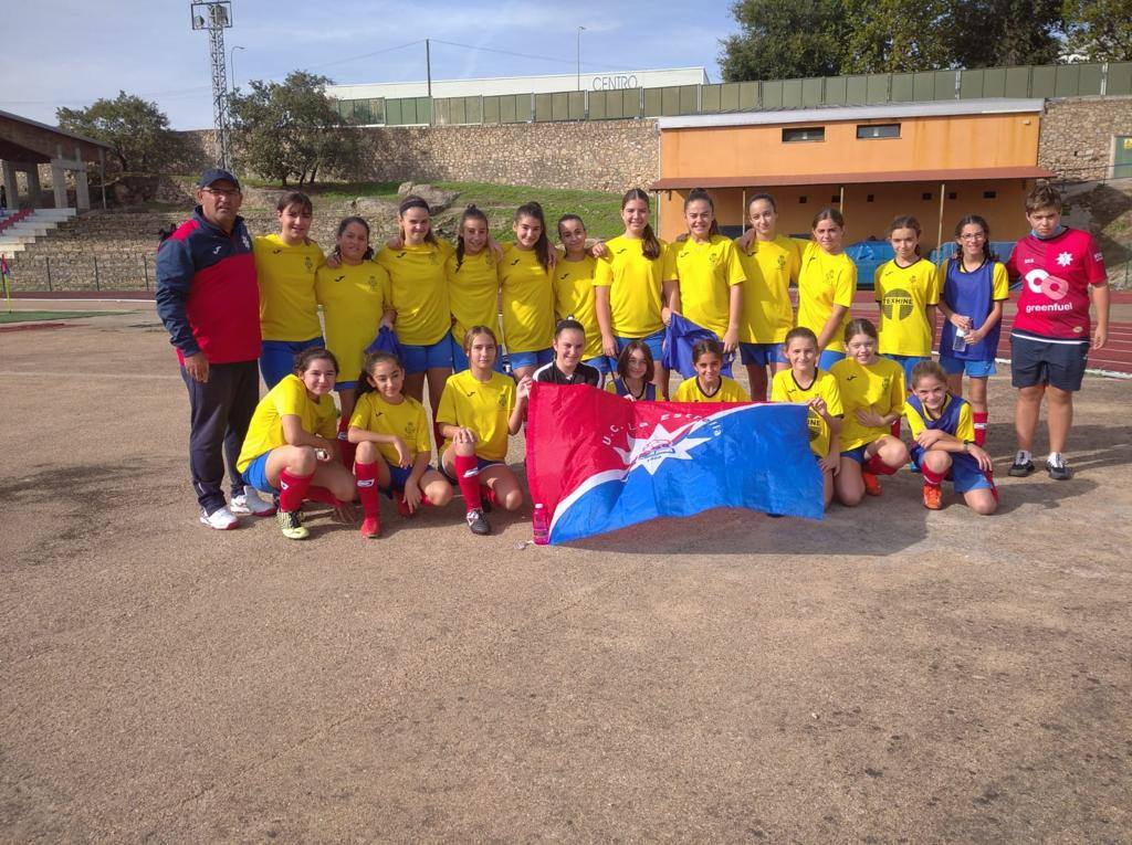 Equipo de fútbol femenino de la UC La Estrella 