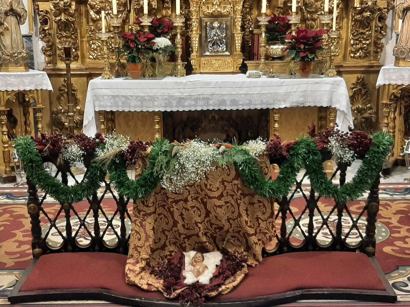 Capilla del Santísimo preparada por Navidad 