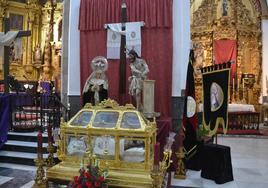 Las tres imagenes de la hermandad del 'Amarrao'