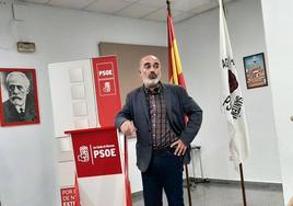 Juan Barrientos dirigiendose a la Asamblea