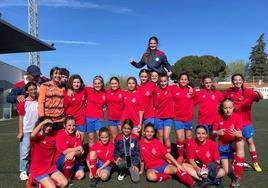 El equipo femenino de la Estrella consigue su primera victoria oficial