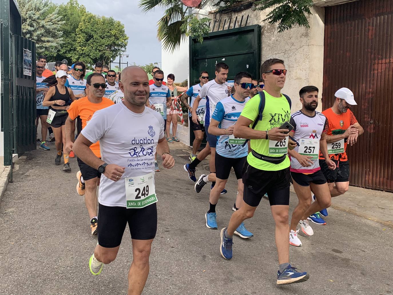 Unos 40 atletas han participado en el XI Duatlón de la Vendimia
