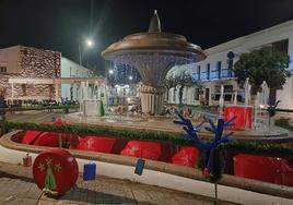 Fuente con decoración realizada por vecinos