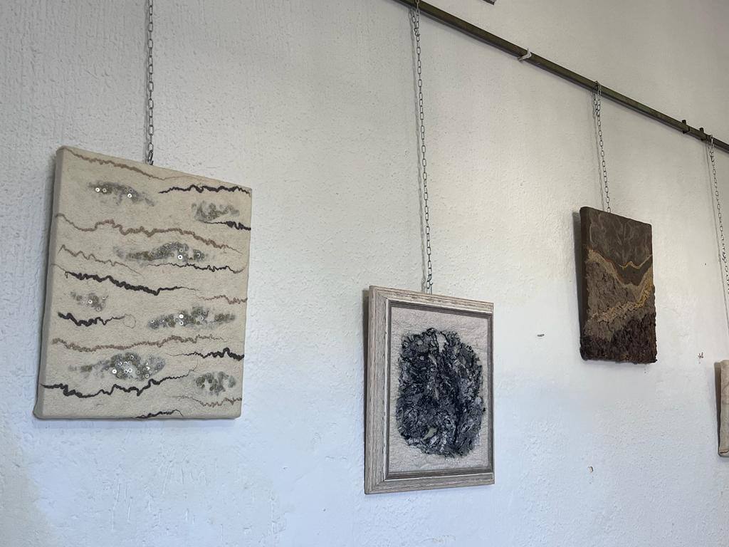 exposición de arte textil 'Hilando Cultura y Tradición'