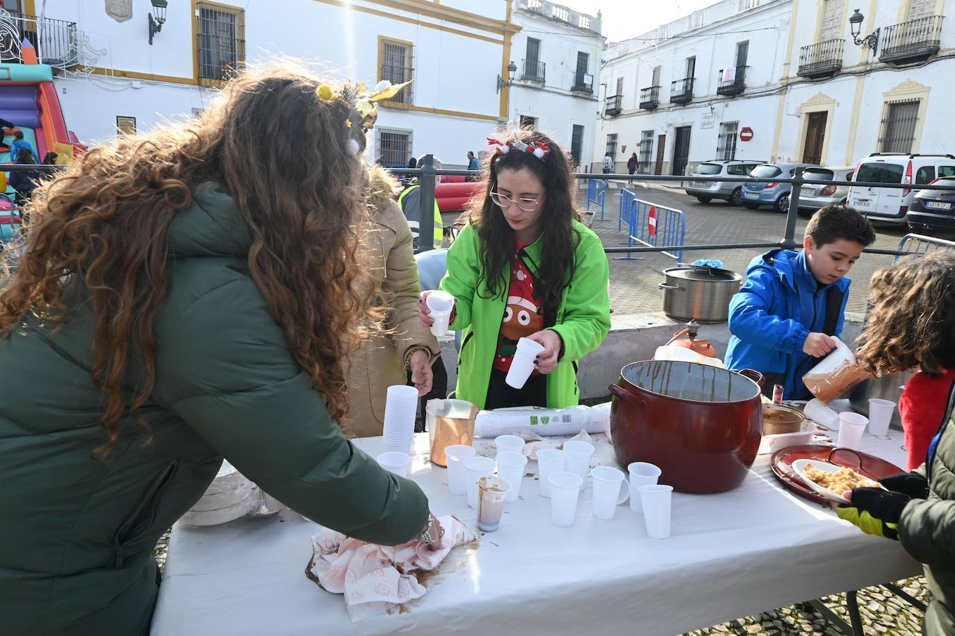 San Silvestre, migas, chocolates y campanadas para despedir el año