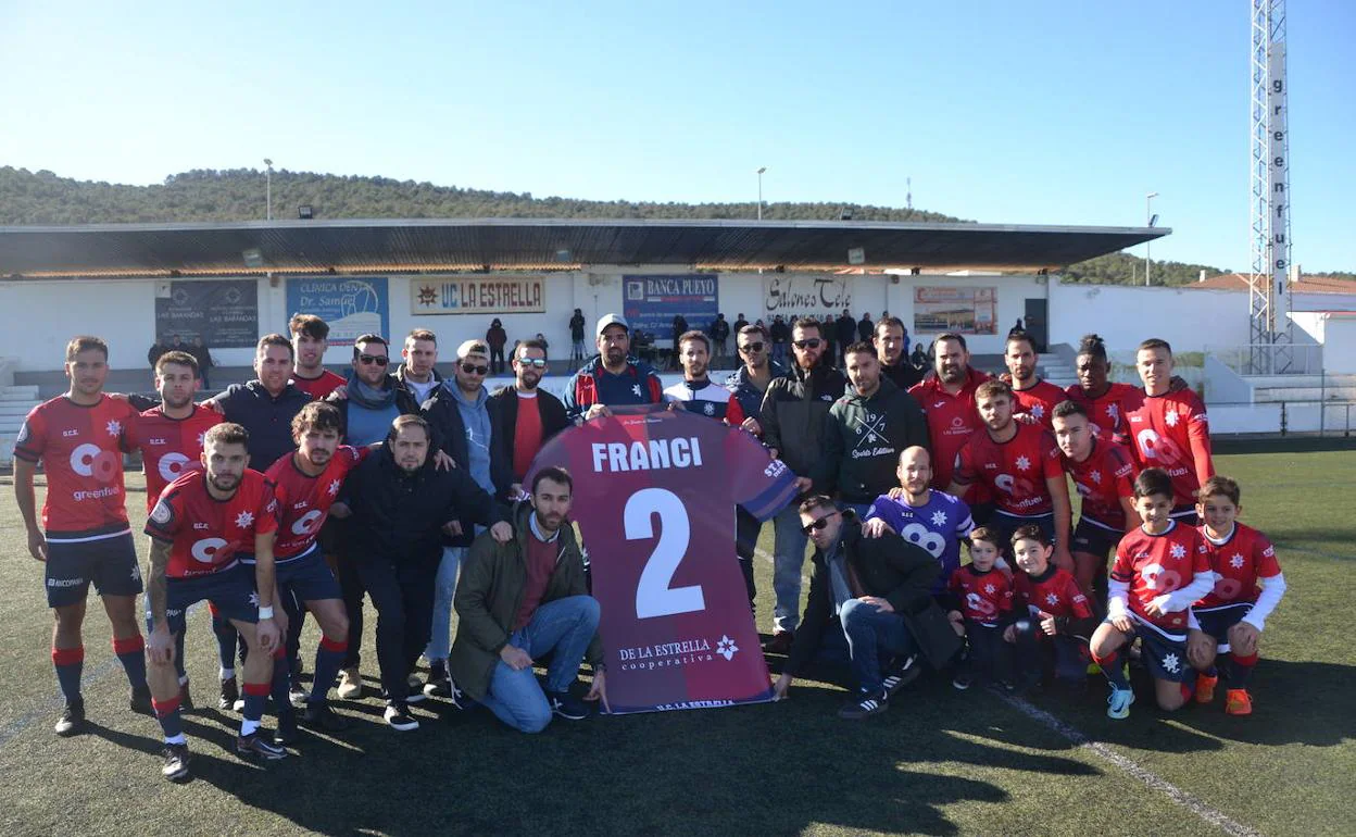 Homenaje al ex de la Yeyi Francis tras su muerte en accidente 