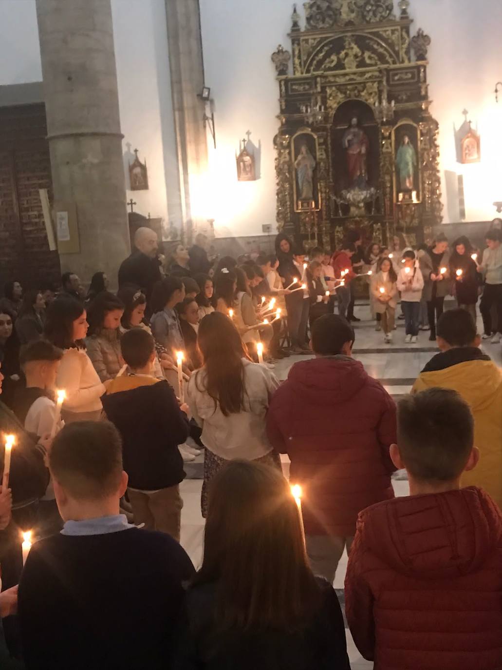 Con velas encendidas