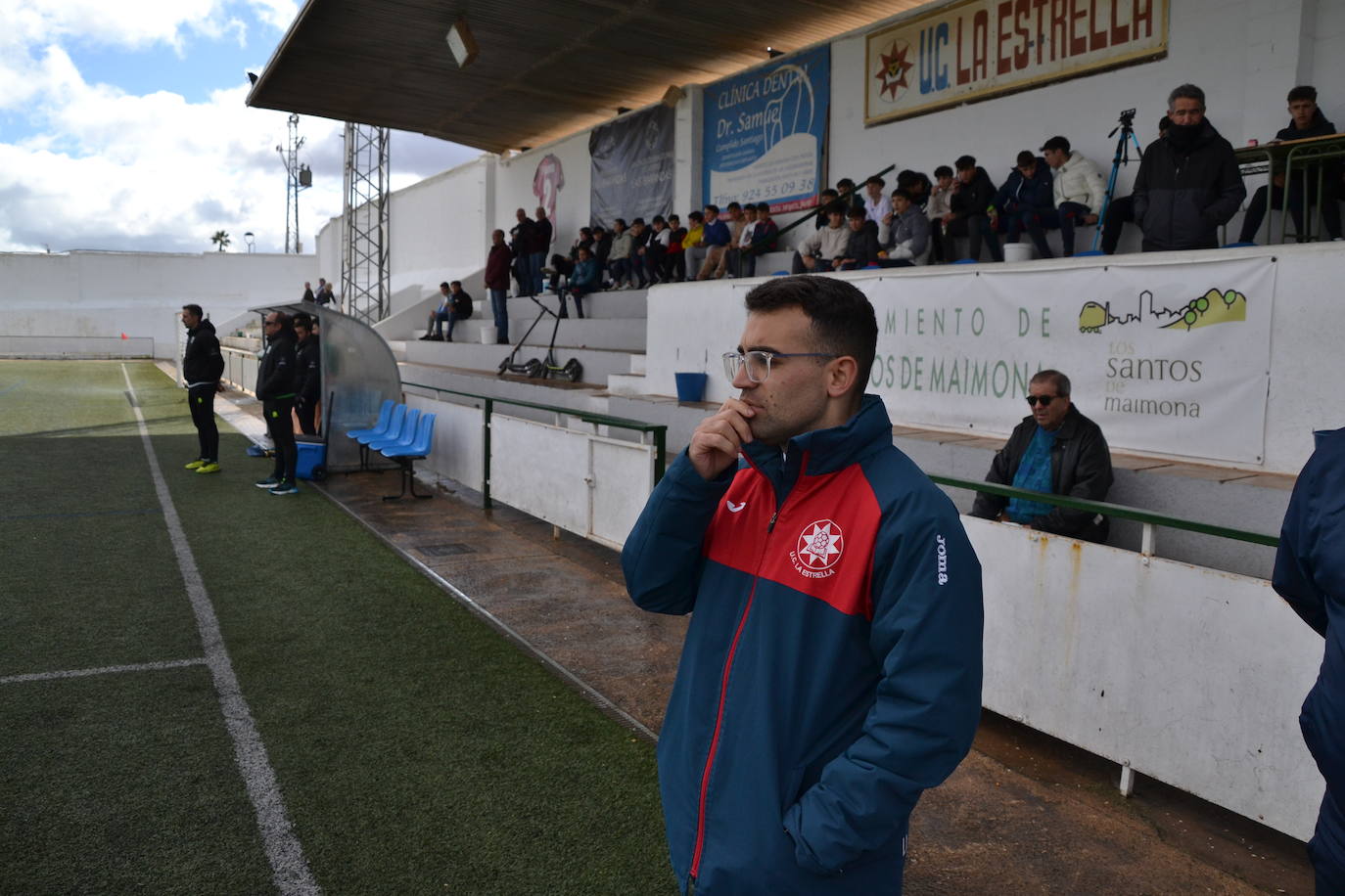 Víctor Montaño, entrenador de La Estrella