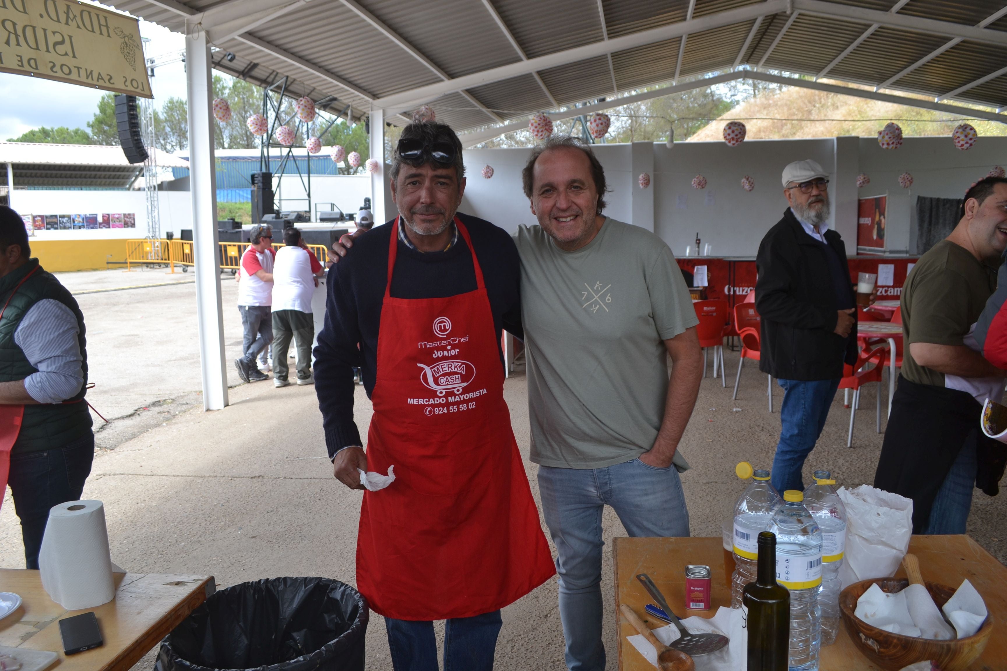 Cocineros de la mejor caldereta de San Isidro