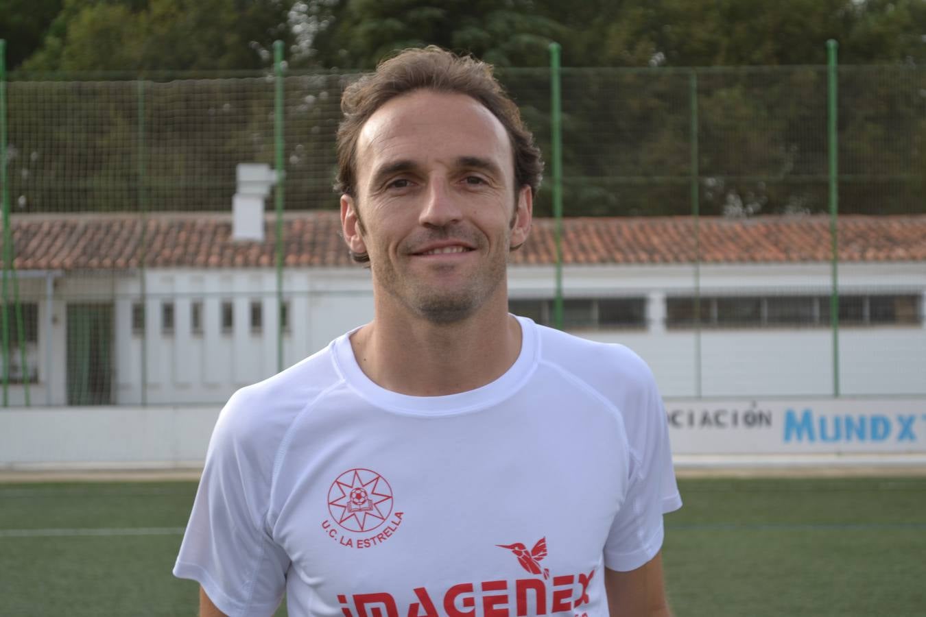 Sabino marcó el primer gol y vio como el portero le paraba un penalti en los minutos de descuento 