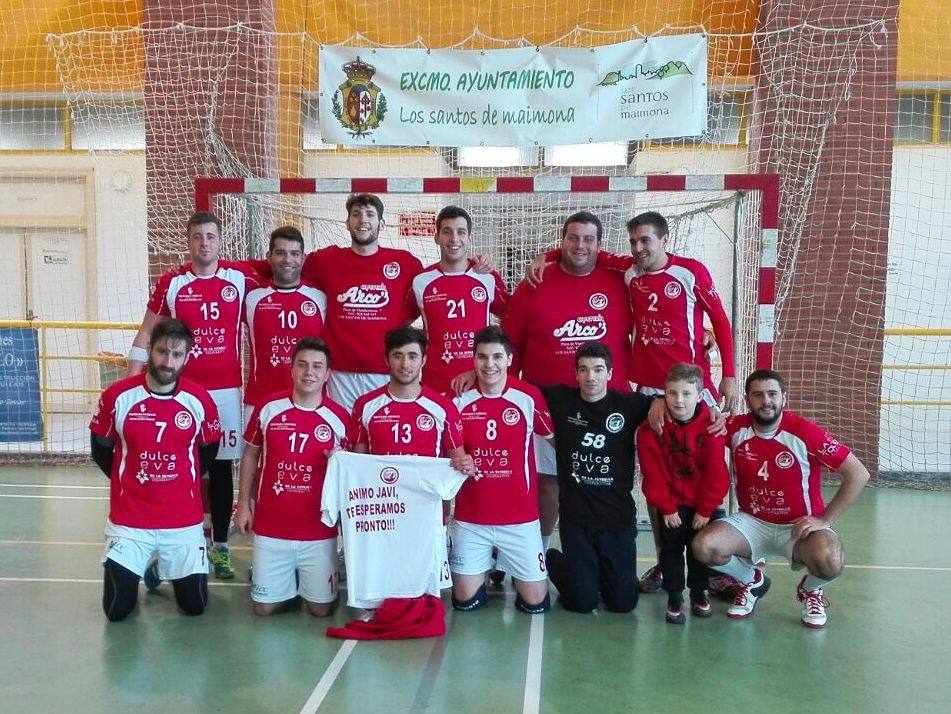 El equipo desea una pronta recuperación a su entrenador Javier Castillo