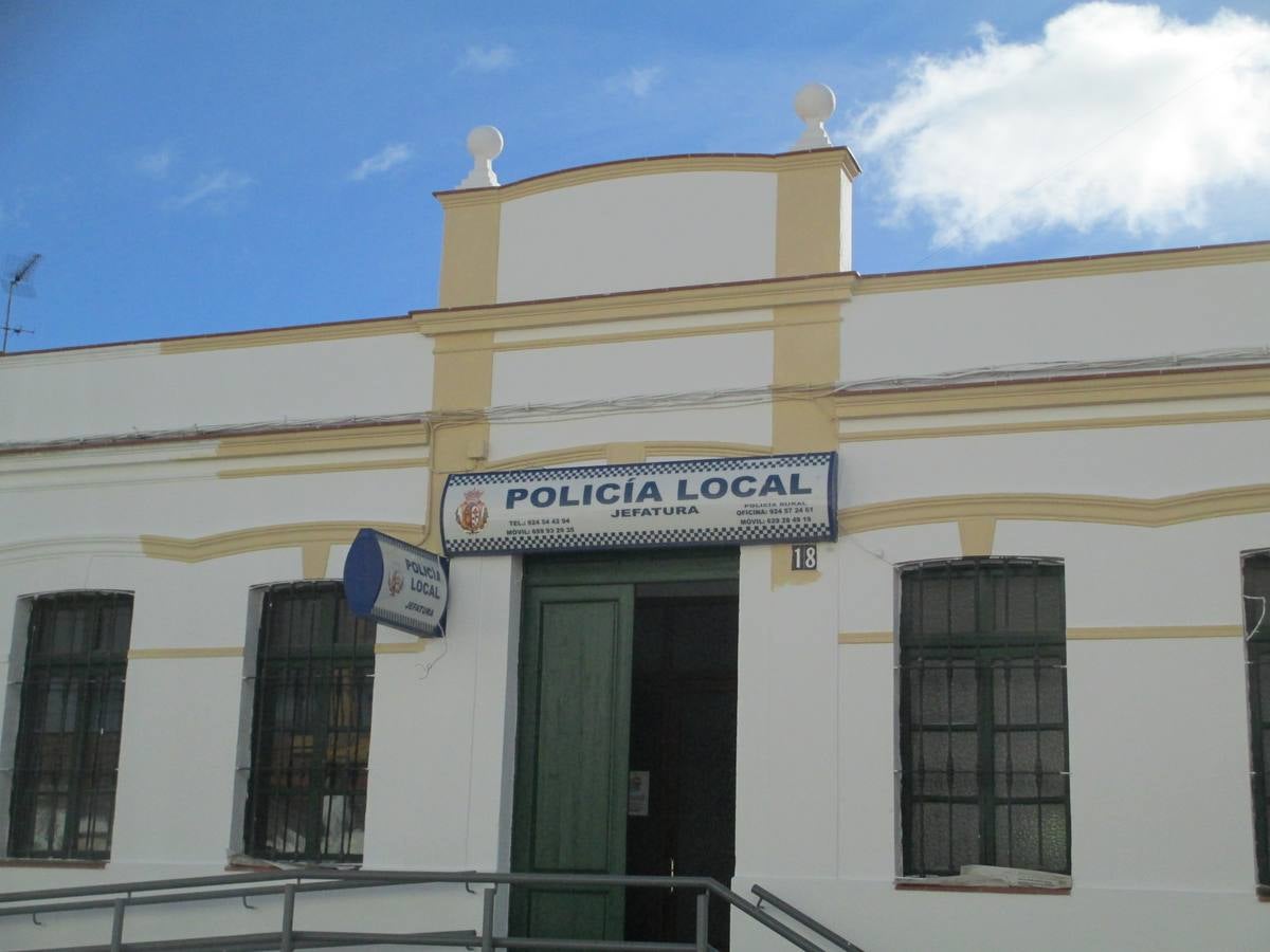 Una mujer denuncia a su vecino porque, supuestamente, le raya el coche