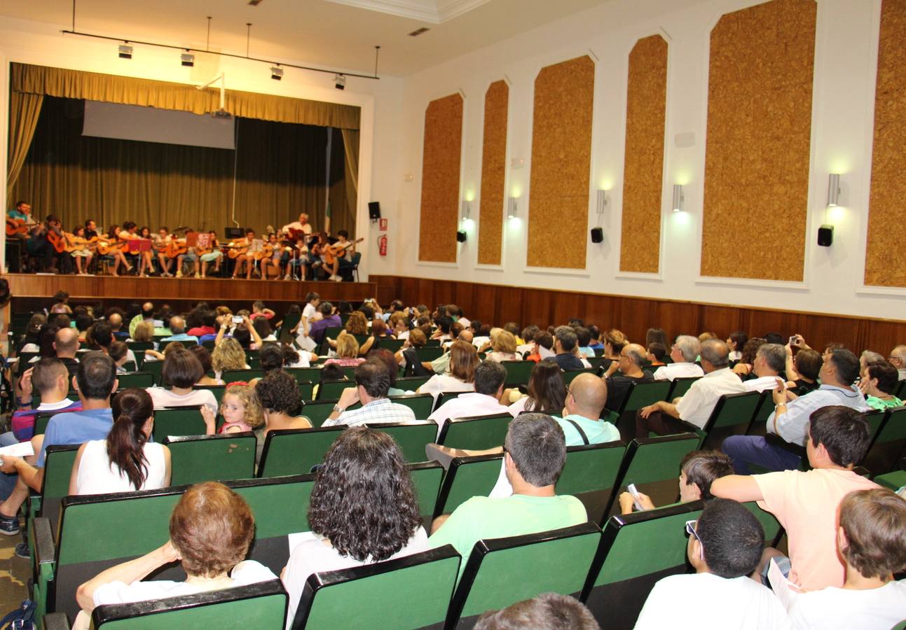 Uno de los conciertos ofrecidos por los alumnos de esta escuela 