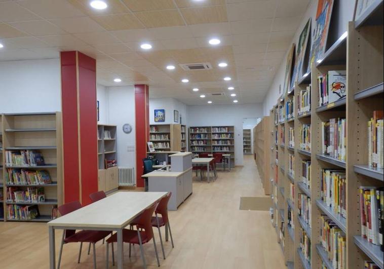 La Biblioteca Pública de Malpartida de Cáceres, premio María Moliner 2023