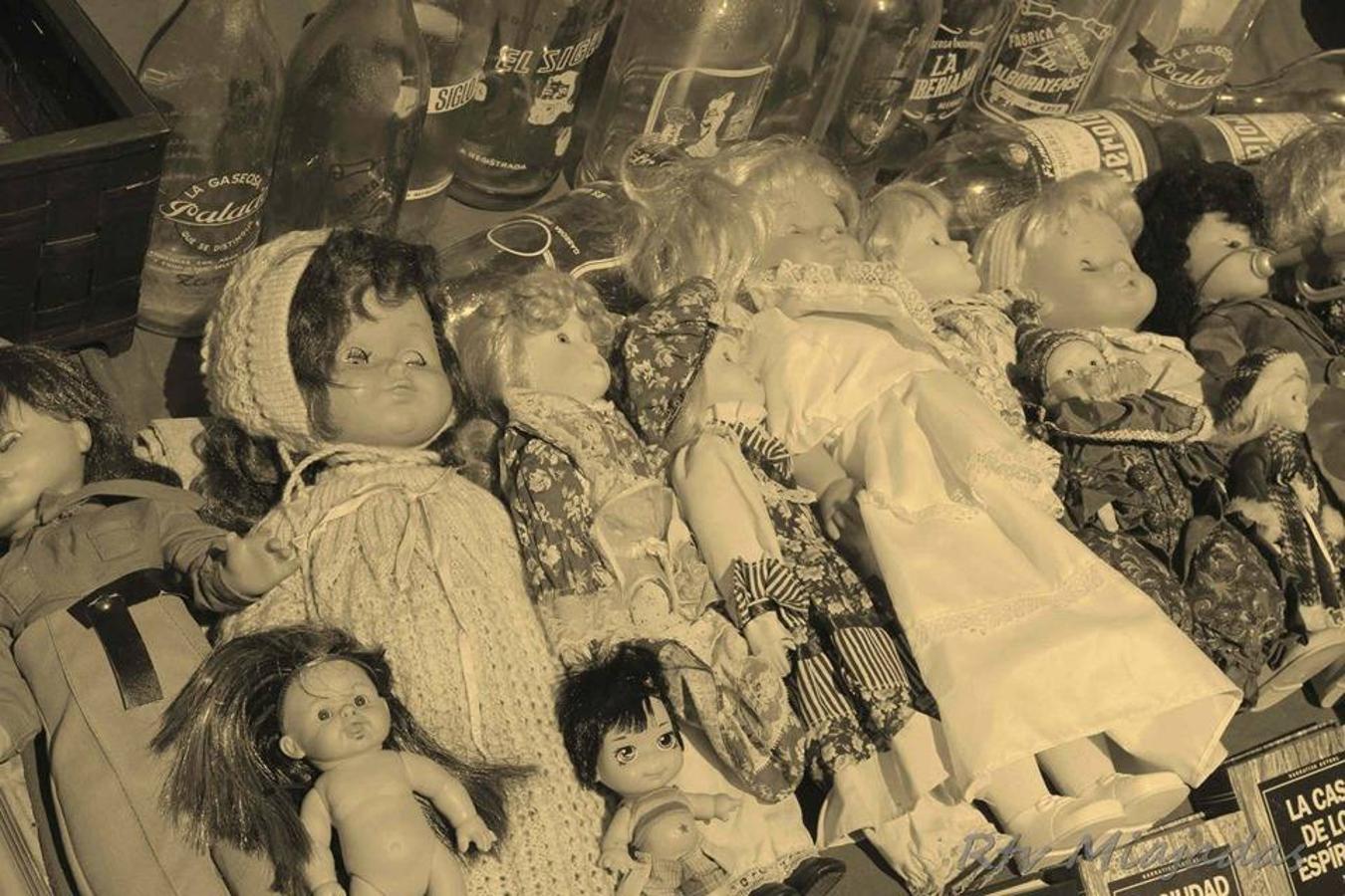 La localidad de Miajadas celebró el pasado fin de semana una bonita jornada en la que el centro del pueblo rememoró cómo eran las ferias de agosto en 1854. Decenas de vecinos, ataviados con la ropa de la época, disfrutaron de un evento singular y que estuvo orgnizado por la Sociedad Histórica Villa de Miajadas. 