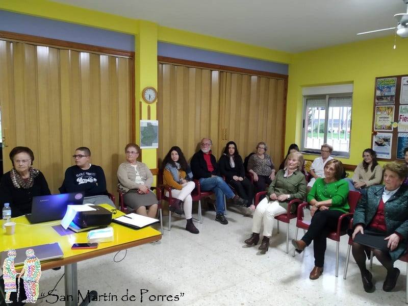 Encuentro intergeneracional en la residencia de mayores San Martín de Porres / 