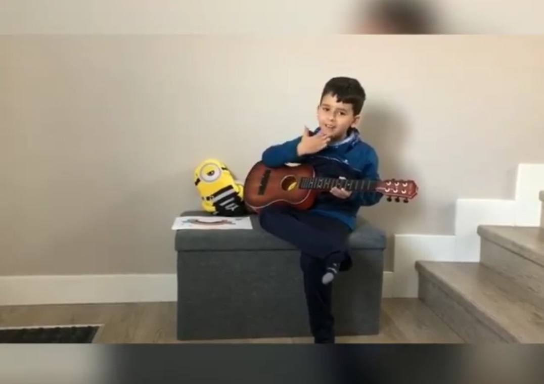 Los alumnos de Educación Musical de la Escuela Municipal de Música continúan con su formación desde casa 