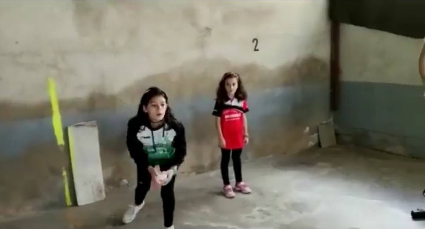 Los componentes del Club de Atletismo han adaptado su rutina deportiva en sus hogares 