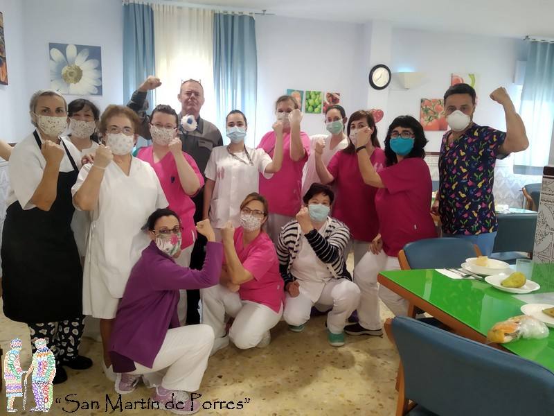 En un momento en que algunas residencias son cuestionadas, los compañeros se apoyan 