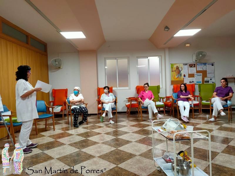 En el curso participaron 17 profesionales de enfermería, auxiliares, cocina o terapia 
