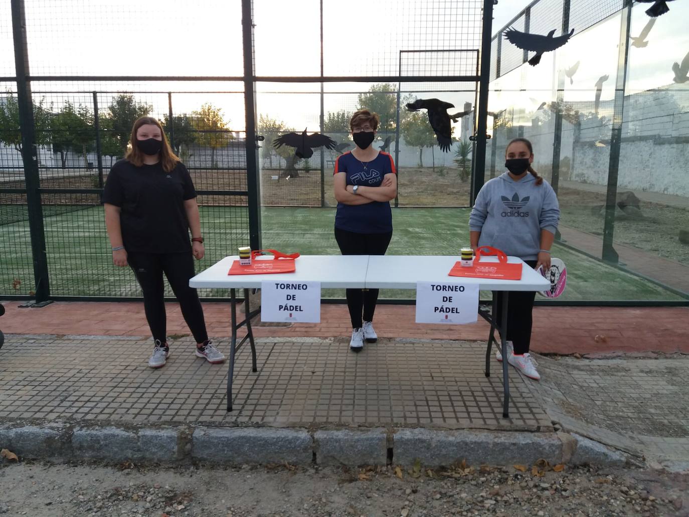 Entrega de premios del Torneo de pádel 