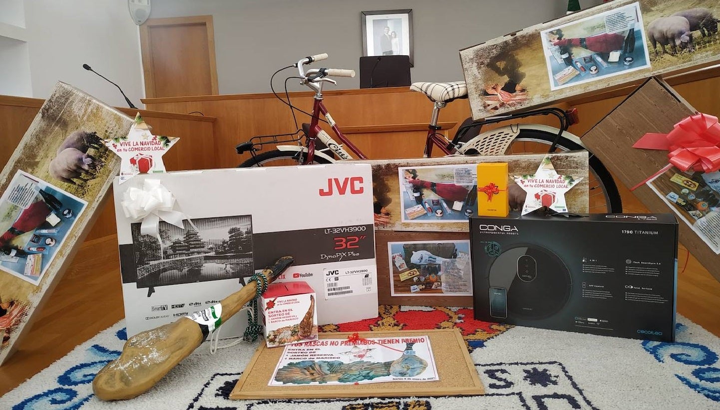Productos que los clientes pueden conseguir con los rascas de Navidad del comercio local 