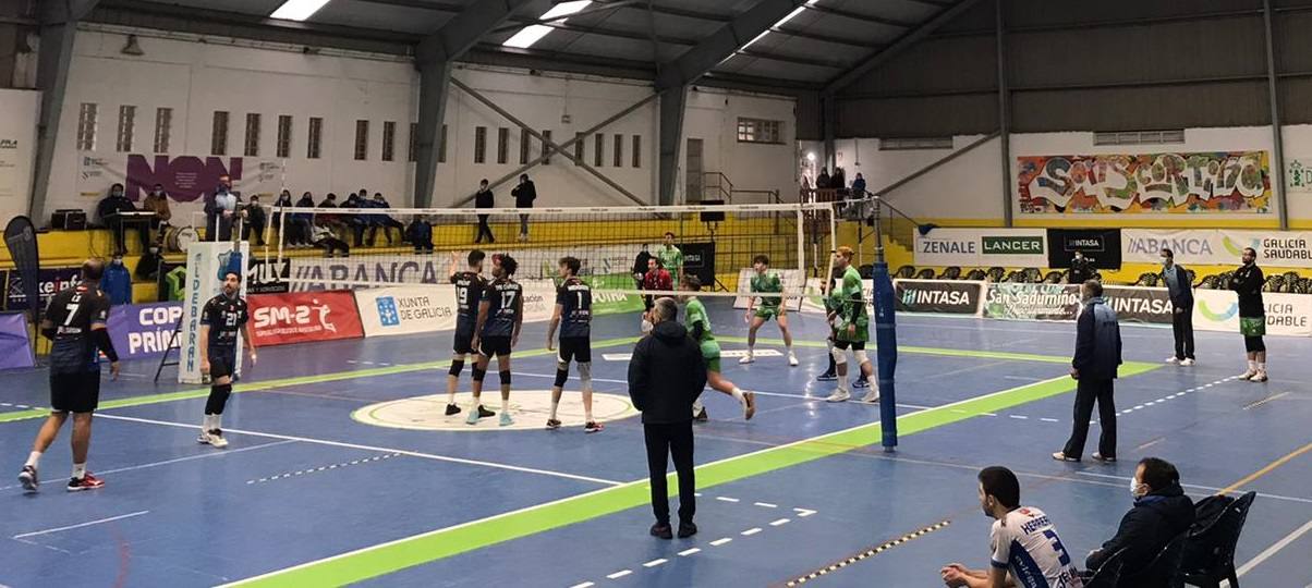 Encuentro por la lucha del tercer puesto entre el CV Leganés y el Extremadura Grupo Laura Otero 