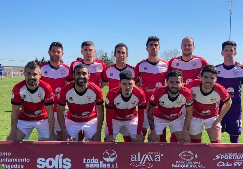 Foto de equipo del último partido en casa de la primera parte de temporada 2020-21 