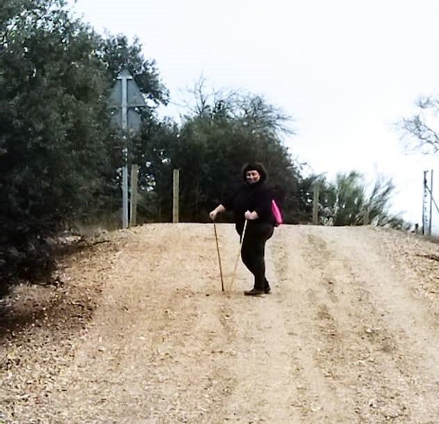 Ayer, 6 de abril, se celebró el Día Internacional del Deporte para el Desarrollo y la Paz, y los miajadeños se volcaron para poner su granito de arena. El Área de Deportes recibió una amplia respuesta a su propuesta convertida en fotografías de todos los deportistas con los que Miajadas tiene la suerte de contar. Voleibol, baloncesto, ciclismo, pádel, marcha, senderismo, running, ping pong, patinaje,... Todo lo que contribuya a la salud física es bienvenido. 