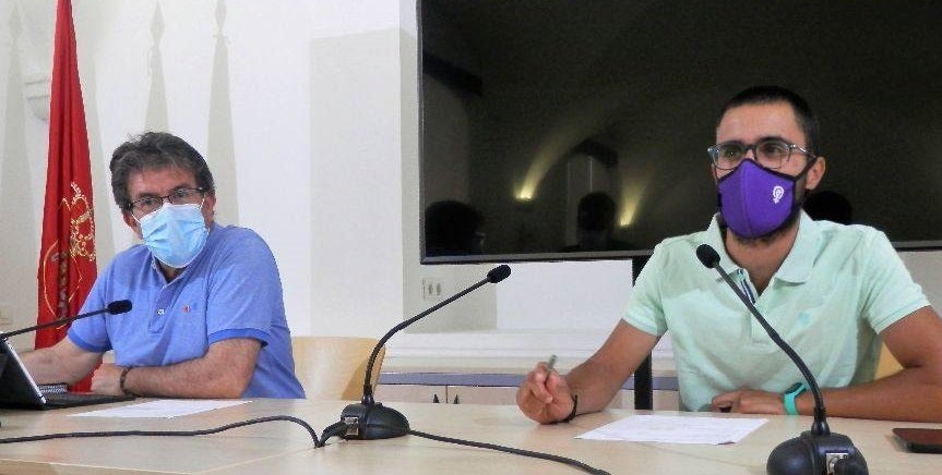 Leopoldo García, concejal de UPM, y Jesús Tello, miembro del partido miajadeño 