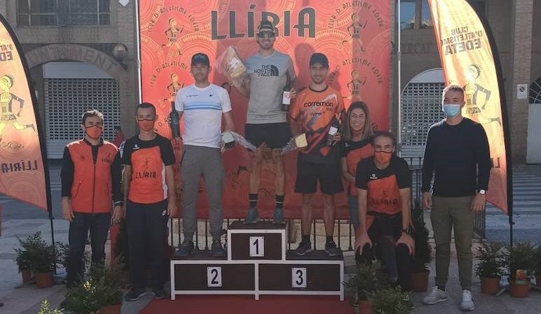Jairo Sánchez recoge el oro de la III edición del Trail de Llíria en lo más alto del pódium 