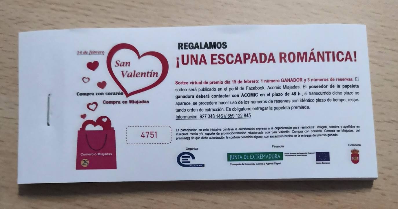 El comercio de Miajadas sortea una escapada romántica entre los clientes que 'compren con corazón por San Valentín'