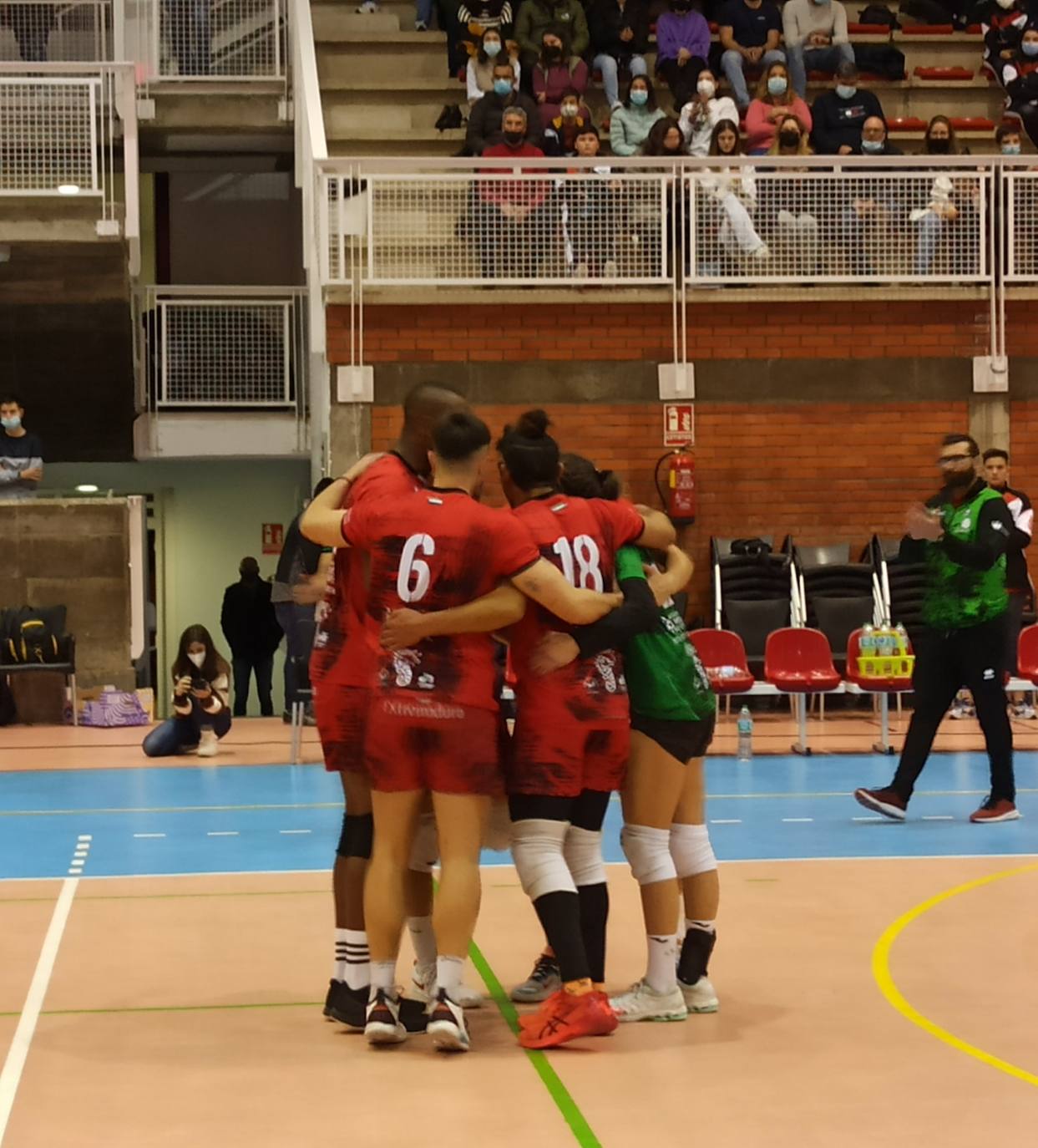 El Extremadura Grupo Laura Otero celebra también uno de sus tantos 