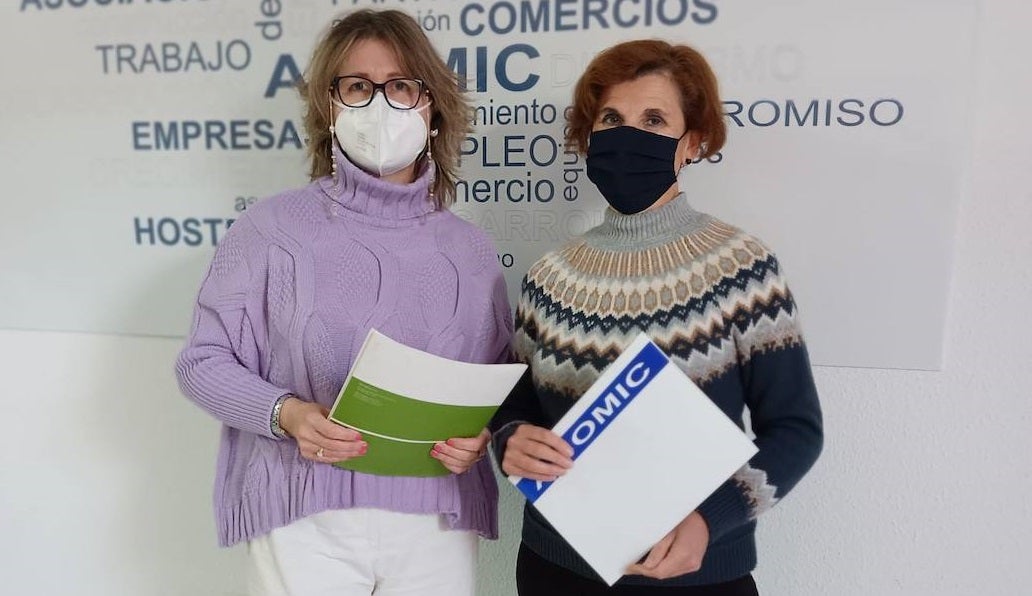 Katy Valares (izq.) y Anabel Sánchez (dcha) 