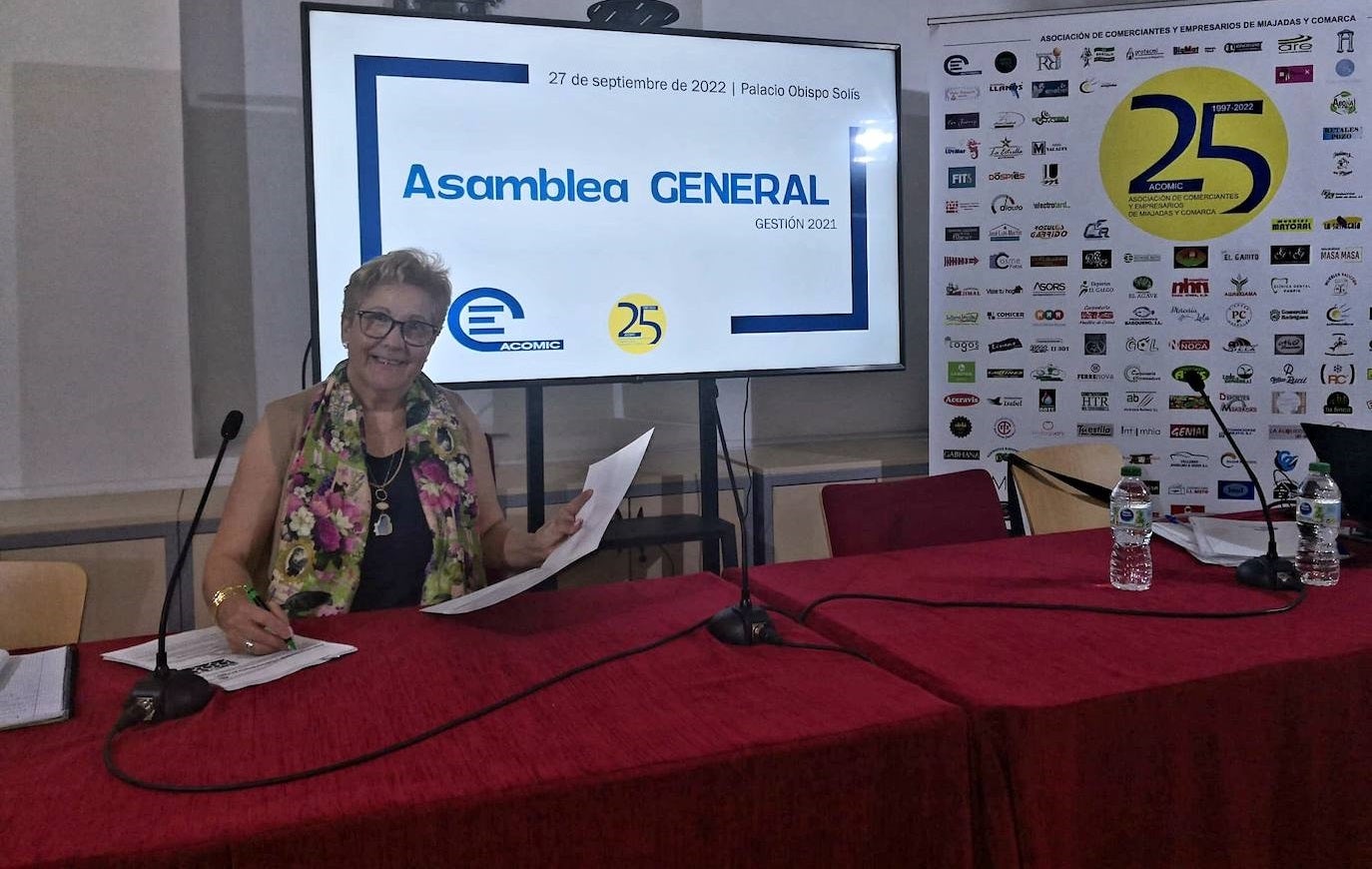 Mª Corona Fernández, presidenta de Acomic, en la Asamblea General 