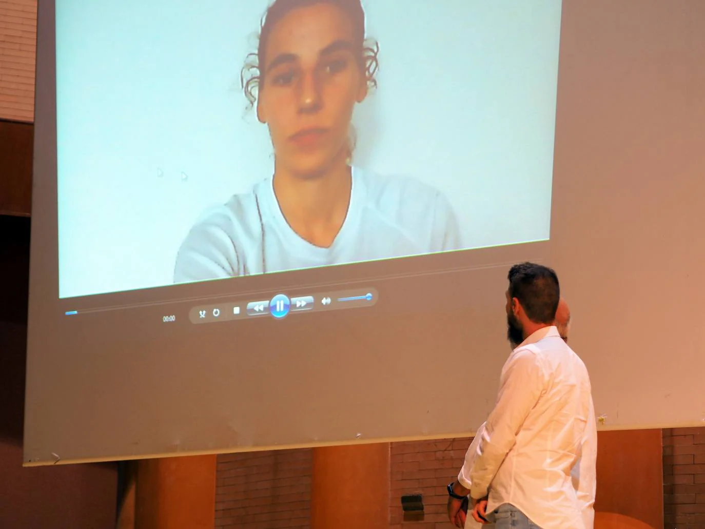 Ana Belén Palomino envió un video de agradecimiento que expusieron en la gala de la Federación Extremeña de Balonmano 