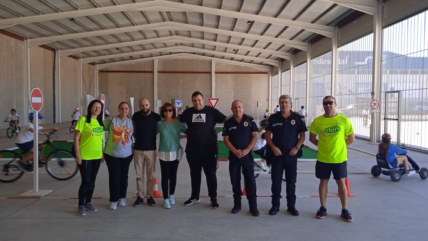 Miajadas ha vivido este 2022 su mejor Semana Europea de la Movilidad, al menos hasta la fecha, porque el municipio se supera año tras año. Mayores y pequeños disfrutaron durante dos semanas de gymkanas fotográficas, rutas andando o en bicicleta, concursos, ludotalleres, y premios a su compromiso con la sostenibilidad, entre otras muchas actividades. 