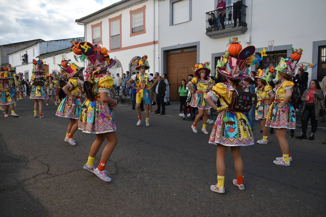 CONVIVENCIA CARNAVALERA MIAJADAS 2023
