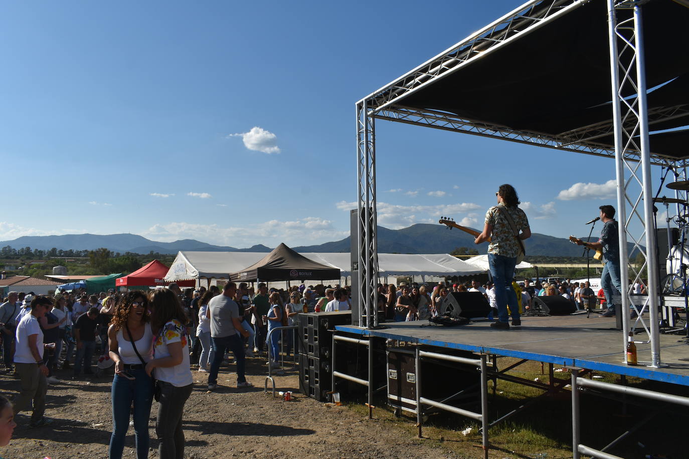 'Rumbeando' y 'La Década Prodigiosa' pondrán la música a la romería del Lunes de Pascua
