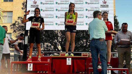 Macarena Carmona se proclama campeona Sub 14 Femenina en la '10K Ciudad de Don Benito'